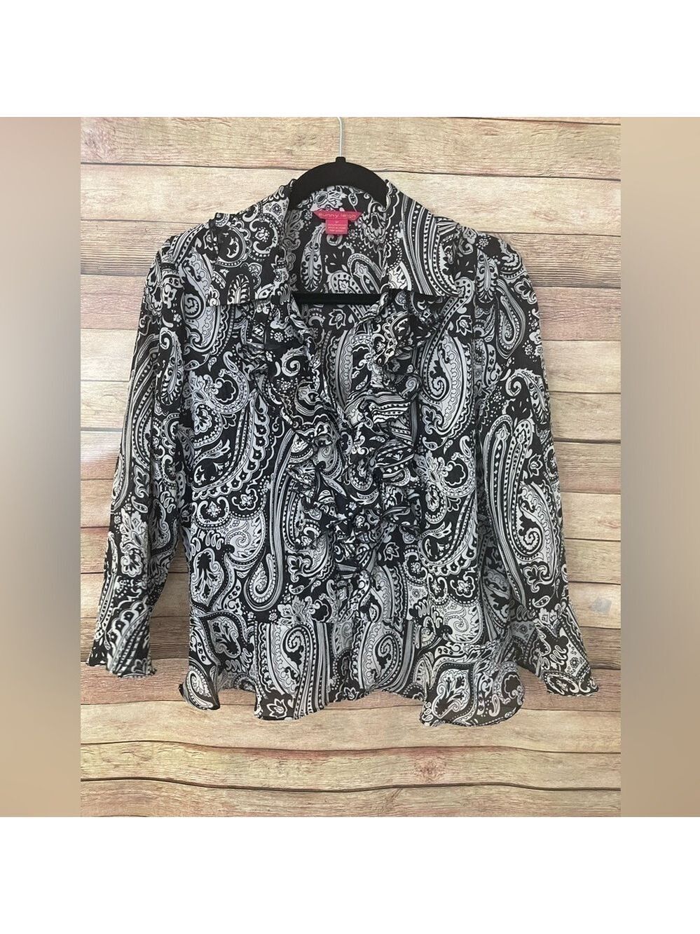 SUNNY LEIGH Women’s Blouse Paisleys Shirt Ruffle Top Black White Size Medium